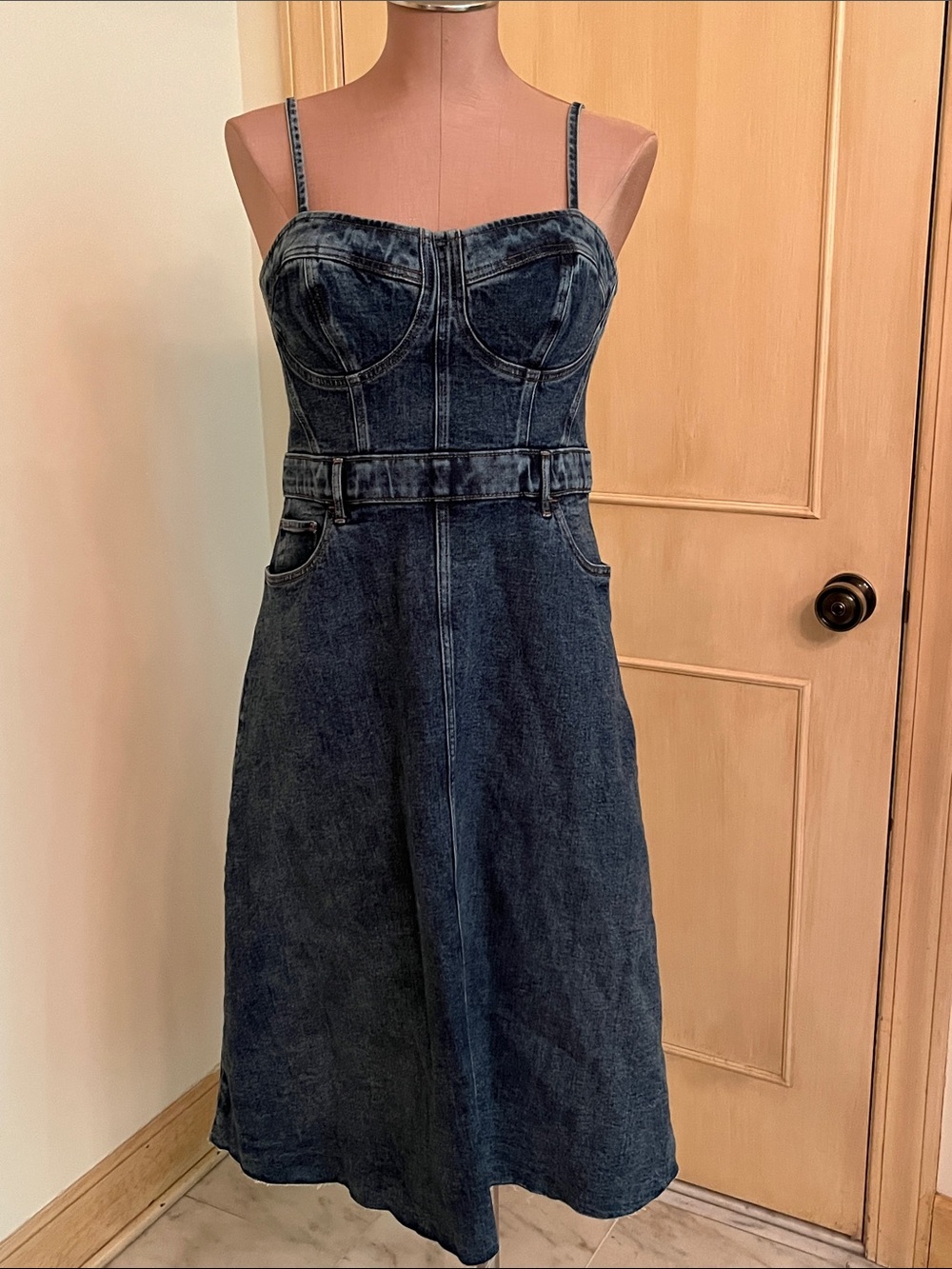 EXPRESS NWT Western-Chic Casual Summer Dark Wash Denim 4 Pocket Bustier Dress M